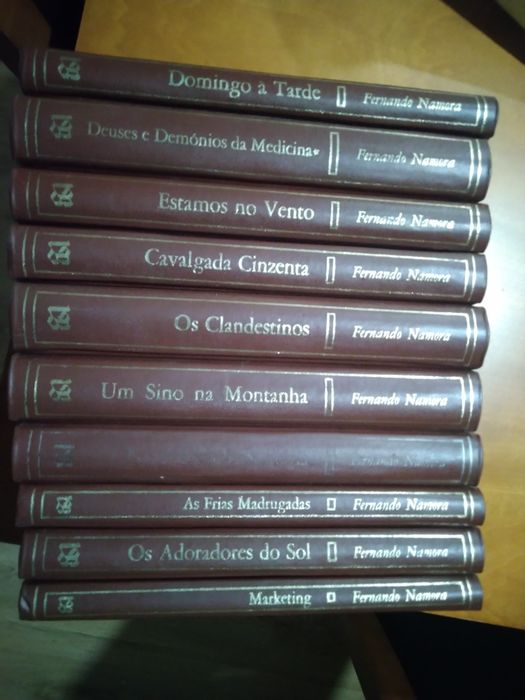 Conjunto de 10 livros encadernados do autor Fernando Namora