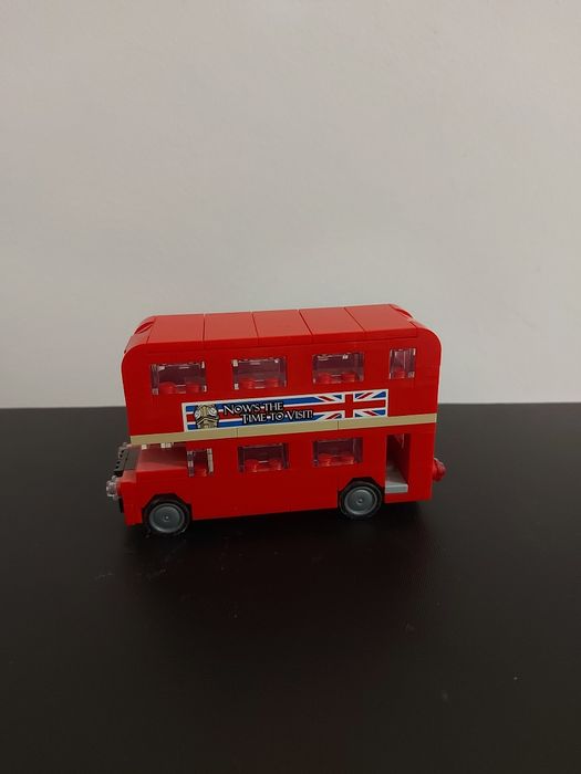 Lego autobus 40220