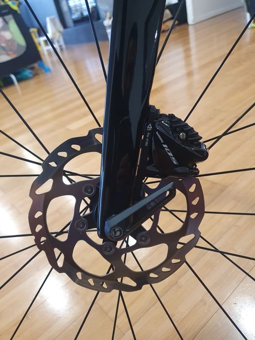 Grupo Shimano 105 Disco