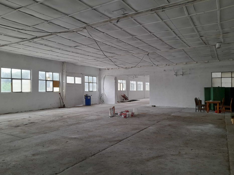 Hala magazynowo-warsztatowa 180m2+66m2