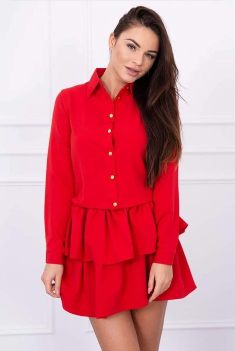 Likwidacja sklepu - sukienka czerwona