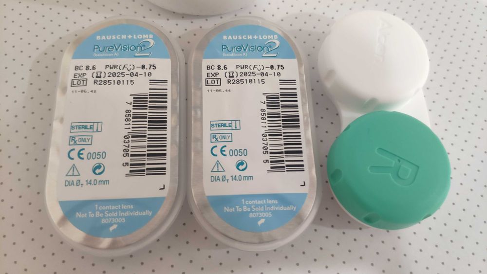 Контактні лінзи Bausch+Lomb PureVision2 (PWR - 0.75) + розчин для лінз