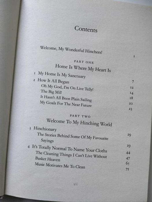 Книга англійською мовою mrs hinch ninch yourself happy