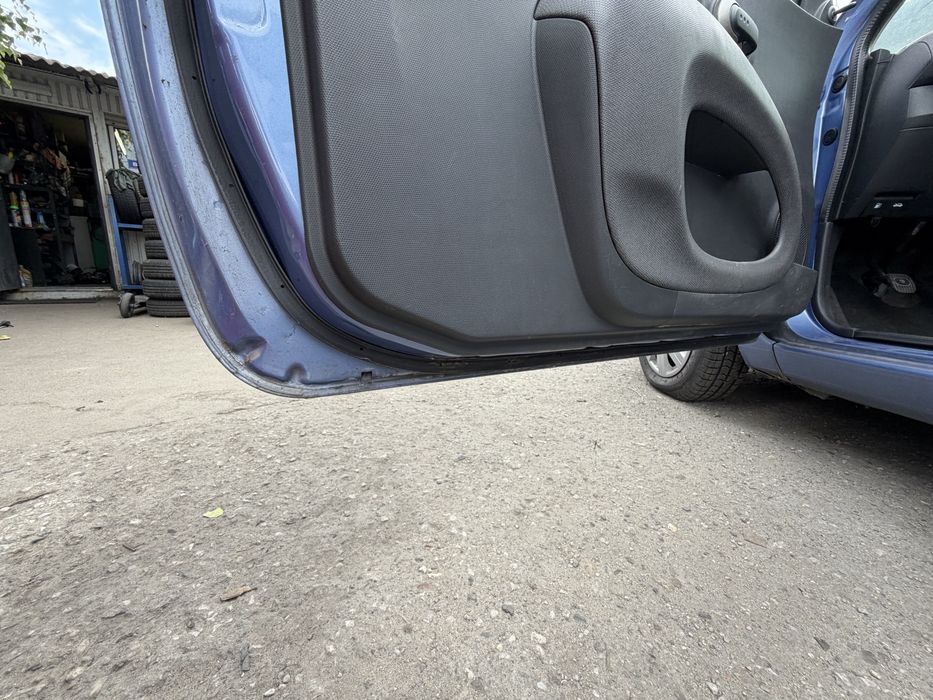 Drzwi Nissan Micra K12 T12G lewe prawe 3 drzwi