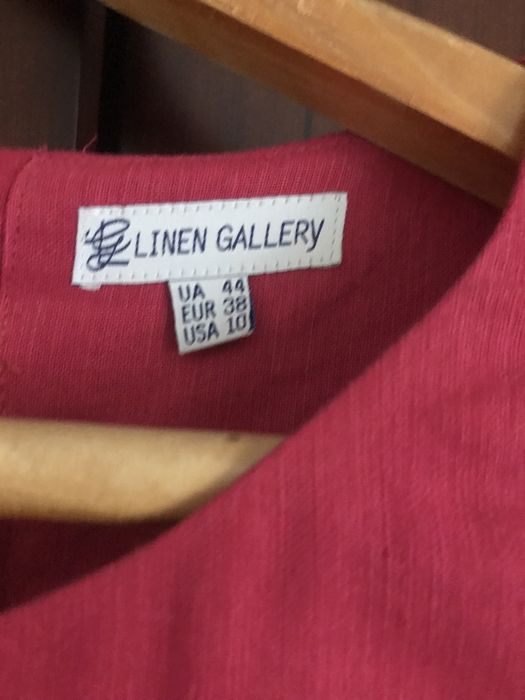 Продам вишиту сукню