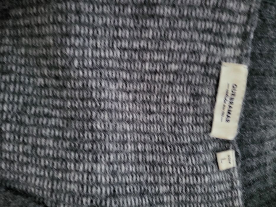 Casaco de malha cinza