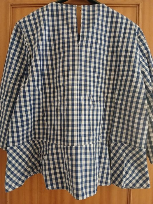 Blusa bordado, usada poucas vezes