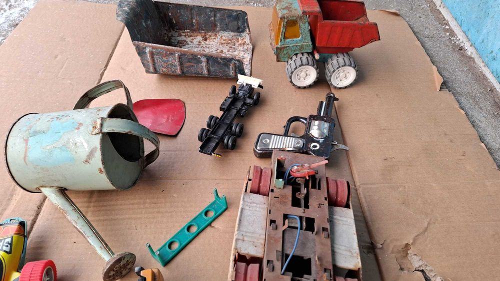 Ігрушка самосвал гонка  ссср вживане