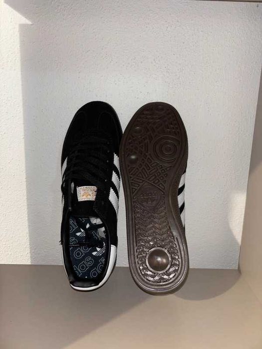 Ténis Adidas Spezial.