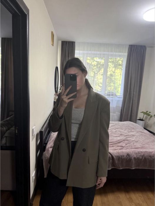 піджак Zara хакі кольору