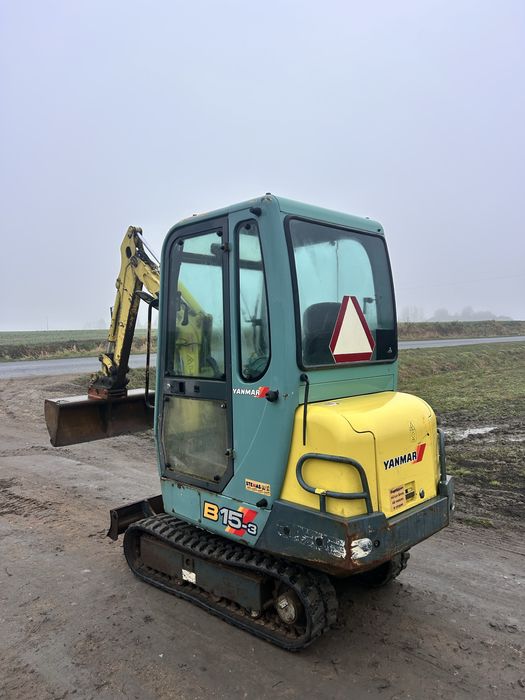 Minikoparla Yanmar B15-2