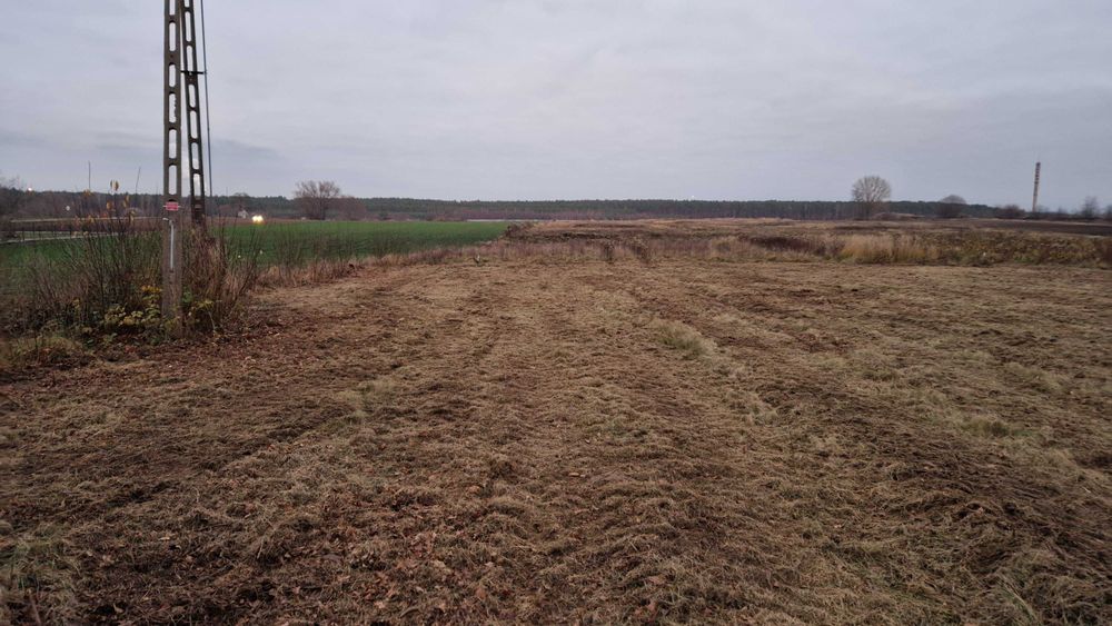 Działka blisko Płocka, 1158 m2 z WZ i przyłączami