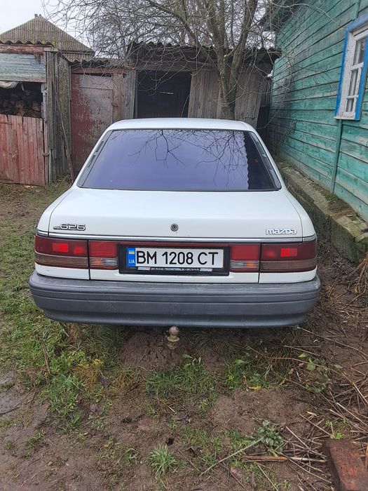 Мазда 626 1988 года