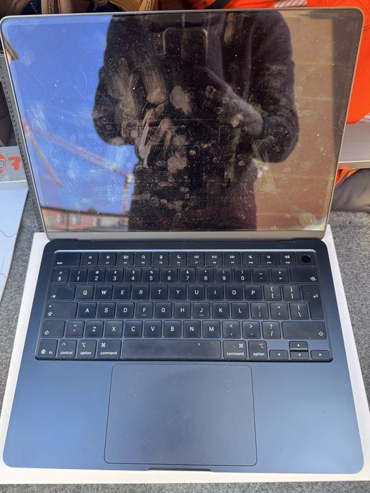 Macbook air m4 2025