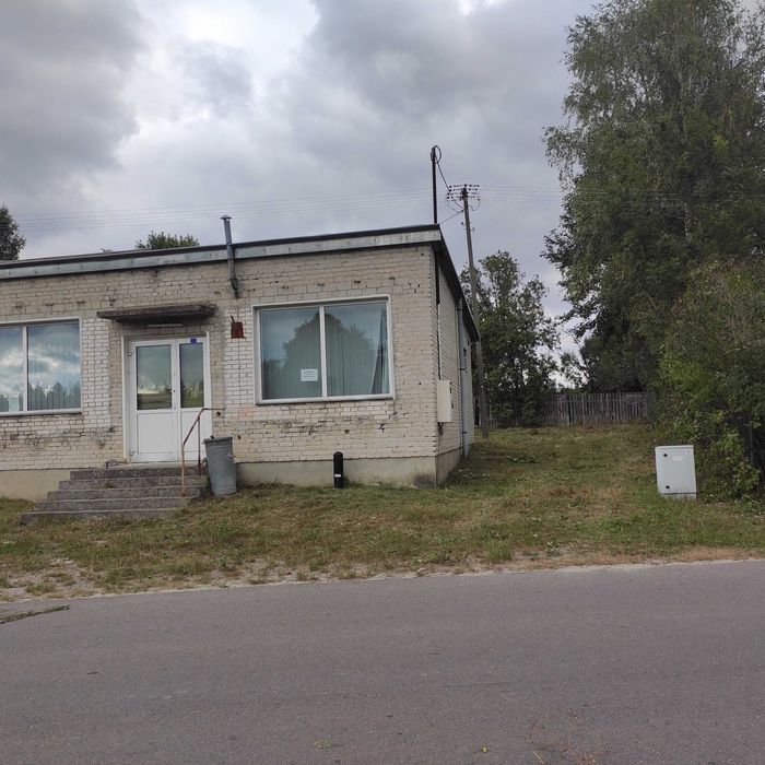 Działka z budynkiem pod zamieszkanie