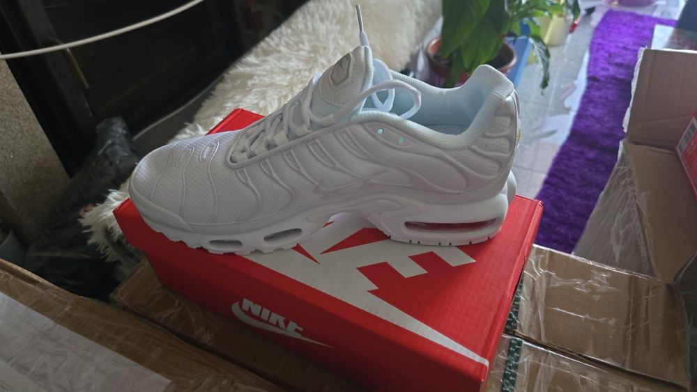 Nike Air max TN white