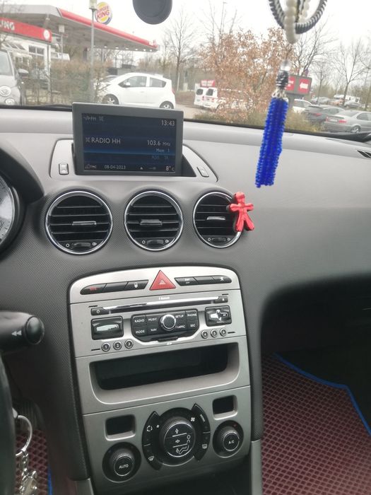 Пежо 308св 1,6дизель