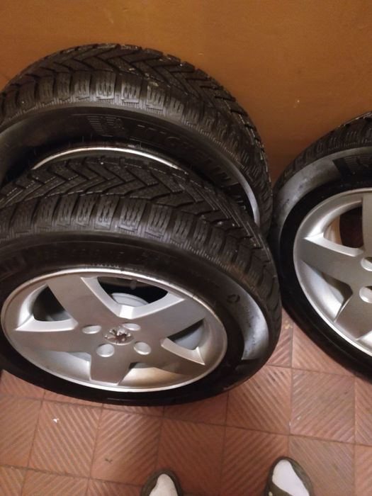 Продам PEUGEOT 207SW 1.4  12.2007