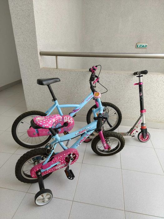 2 Bicicletas de Criança (Berg 12'' e B'Twin 16'') + Trotinete Oxelo - Também vendo em separado