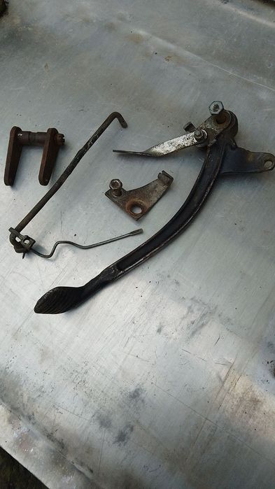 Тормозниє колодки мото иж