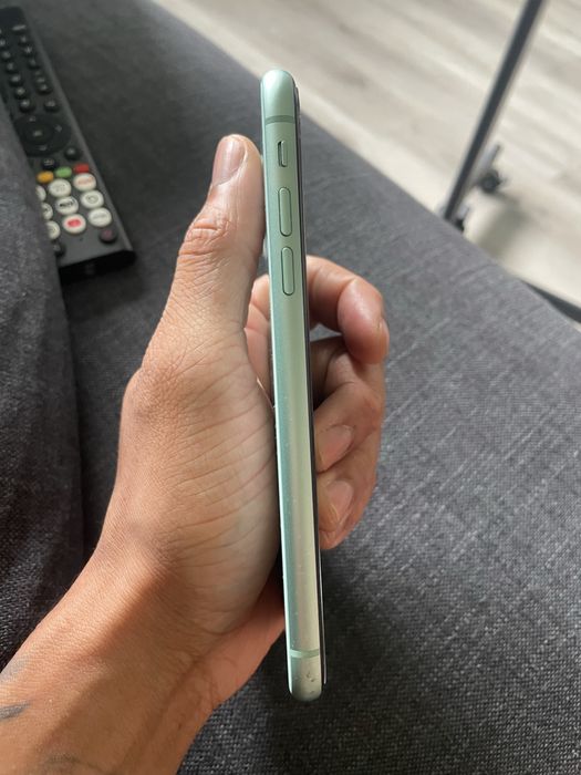 Iphone 11 64 GBB