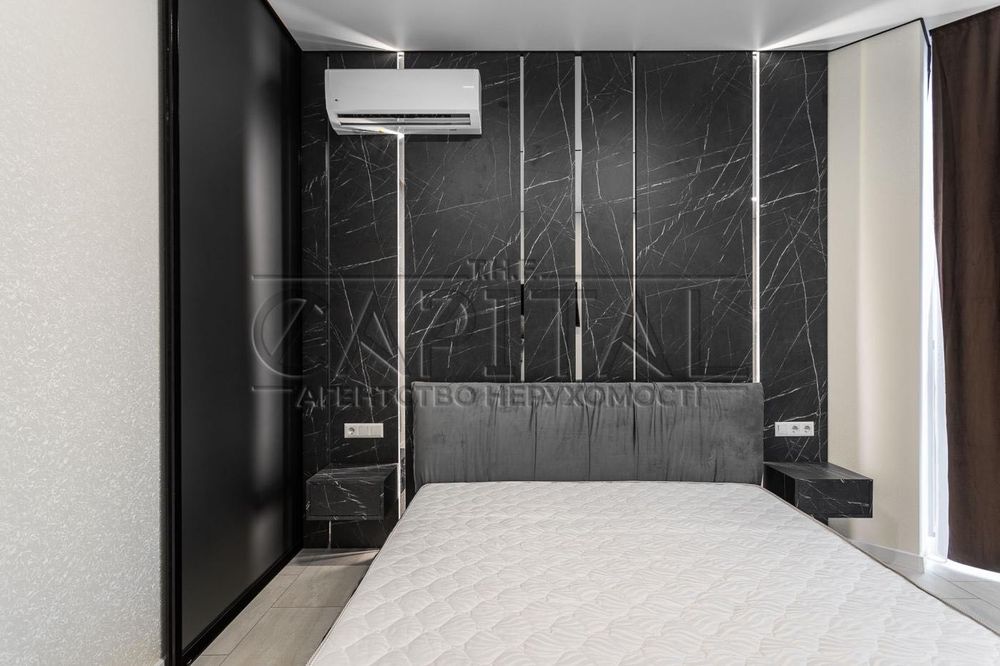 Продаж 3-к квартиры, Драгомирова, Верхогляда, Печерск