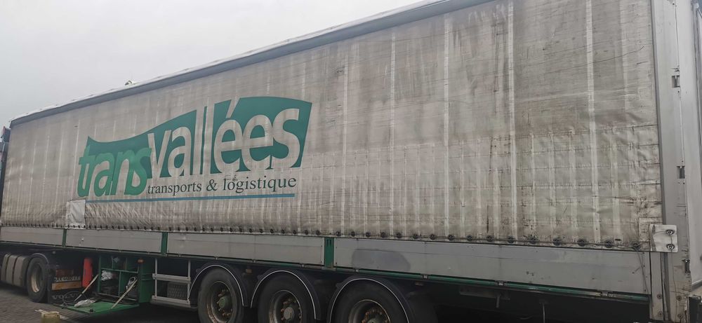 Напівпричеп борт штора Fruehauf