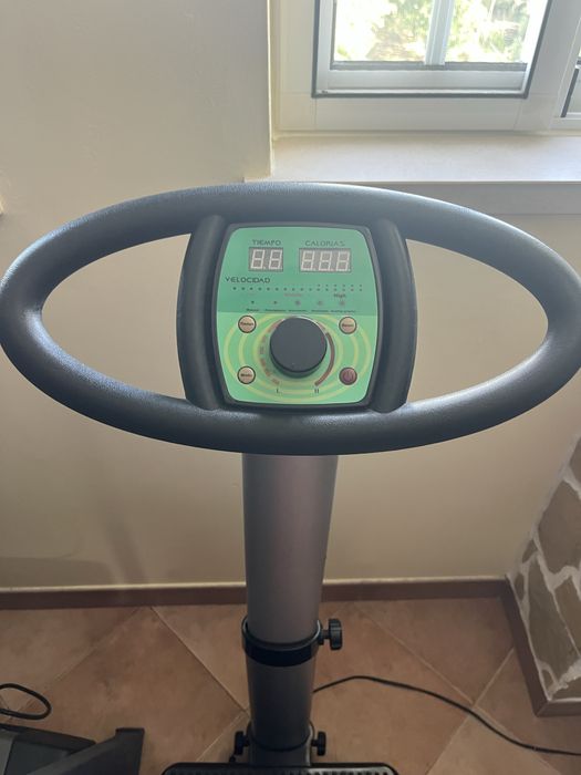 Maquina viproplate/ plataforma vibratoria