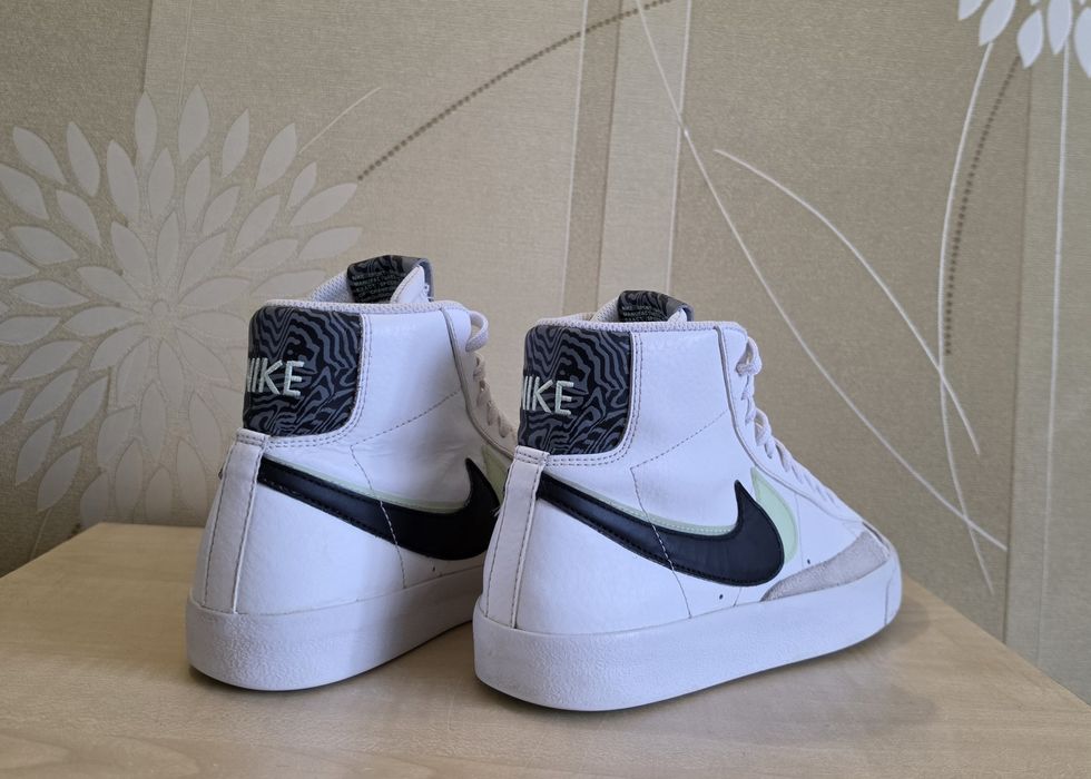 Кросівки кеди Nike Blazer Mid 77 оригінал р.38.5
