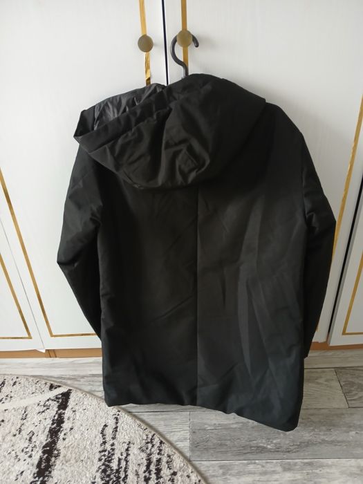 Курточка чоловіча