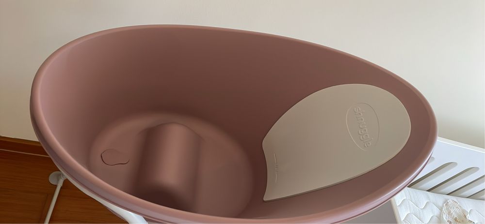 Banheira com suporte