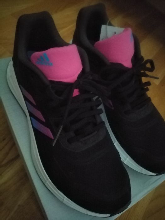 Кросівки Adidas, 41 розмір, нові