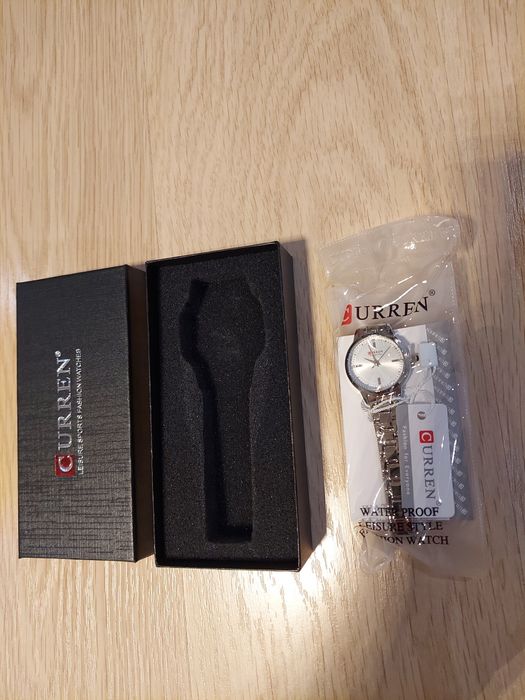 Luksusowy zegarek damski marki Curren srebrny bransoleta