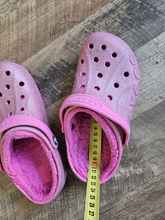 Crocs klapki crocsy j3 34 35 ocieplane