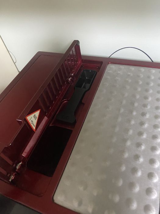 Кавова машина Delonghi Magnifika