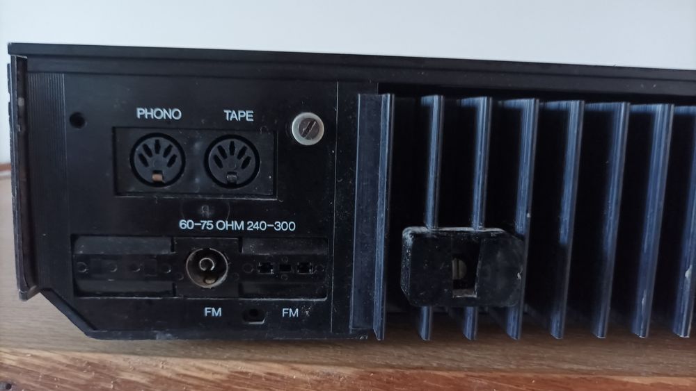 Amplituner Bang Olufsen Beomaster 1100