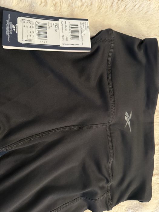 Vendo leggings Reebok novos
