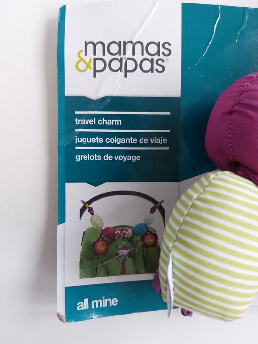 розвиваюча іграшка-підвіска Mamas & Papas Travel Charm Pearl, призначена для кріплення на коляску або автокрісло