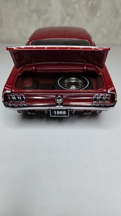 Autoart 1:18 Ford Mustang Shelby GT 350 1968 червоний — дуже детальна модель, стан 5-