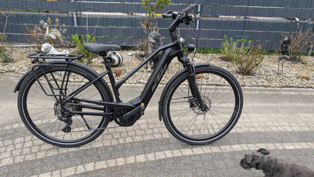 Nowy rower elektryczny KTM cento 10 plus