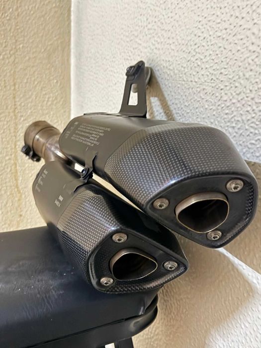 Escape Akrapovic Titânio BMW R1300 GS