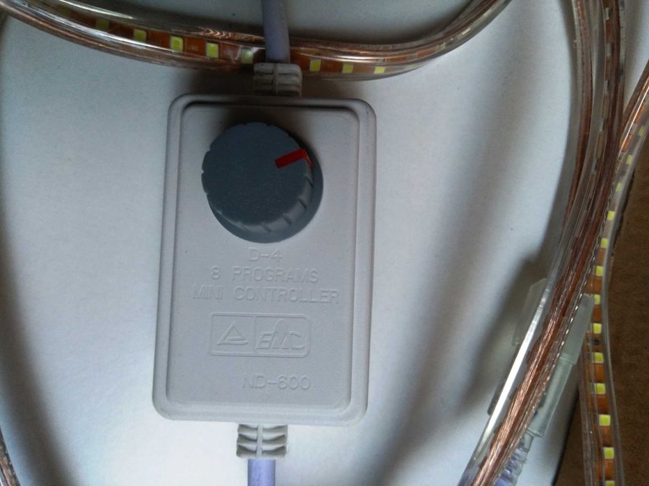 Mangueira de luz Led com 8 metros e regulador de intensidade