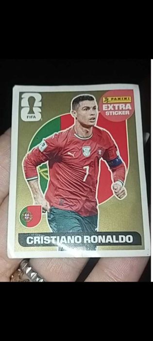 Cromo extra sticker RONALDO gold