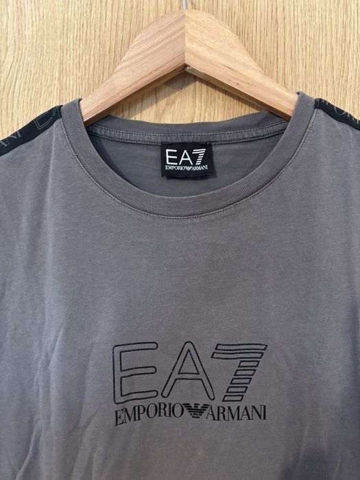 T-ahirt Emporio Armani