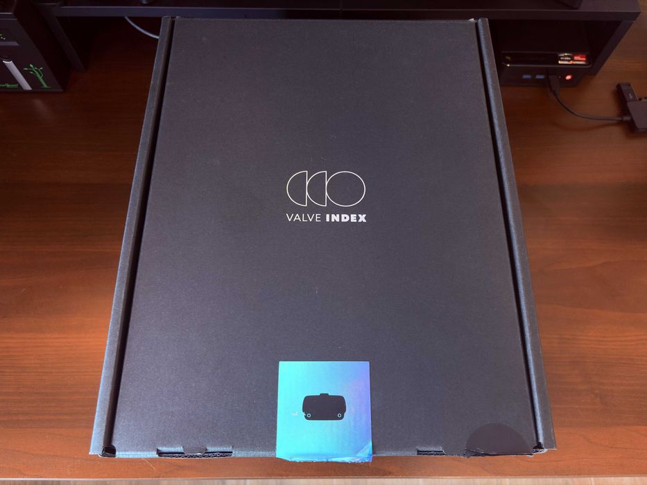 Valve Index VR Kit + 2 Base Stations + 2 Controllers + Acessórios