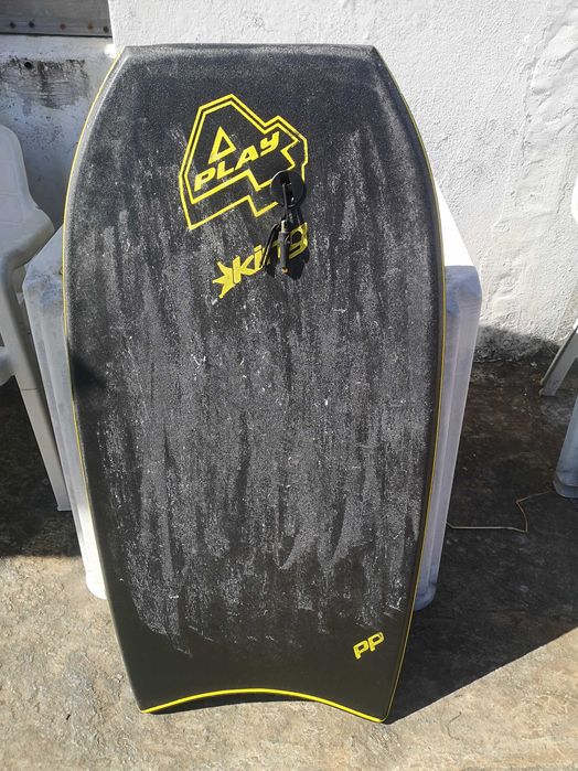 Prancha de  BODYBOARD, COMO NOVA + Pés de pato Redley + leash