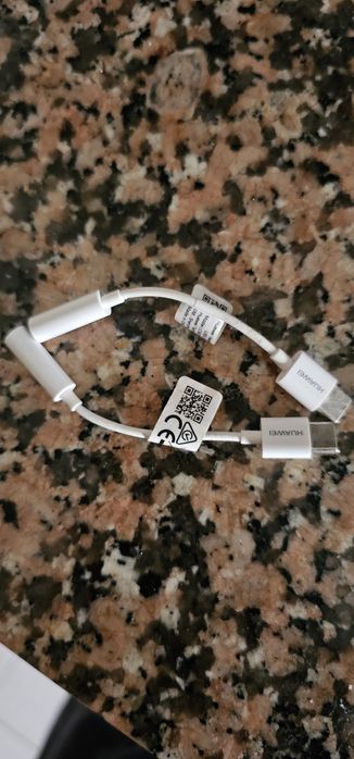 HUAWEI USB-C to 3.5 mm Adapters64584779682305120