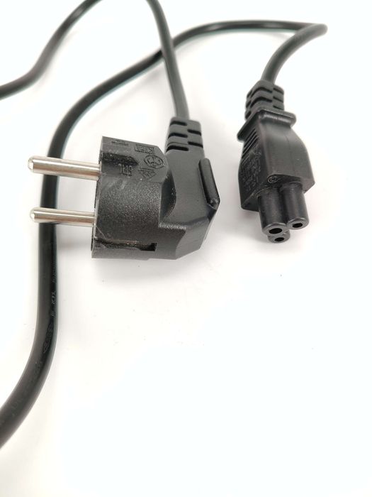 Gigabyte G5 MF5 15,6 Intel Core i7-13620H 16GB/1TB SSD RTX 4050 QWERTZ