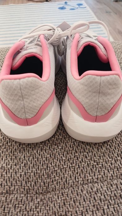 Жіночі Adidas Runfalcon 3.0 39 розмір