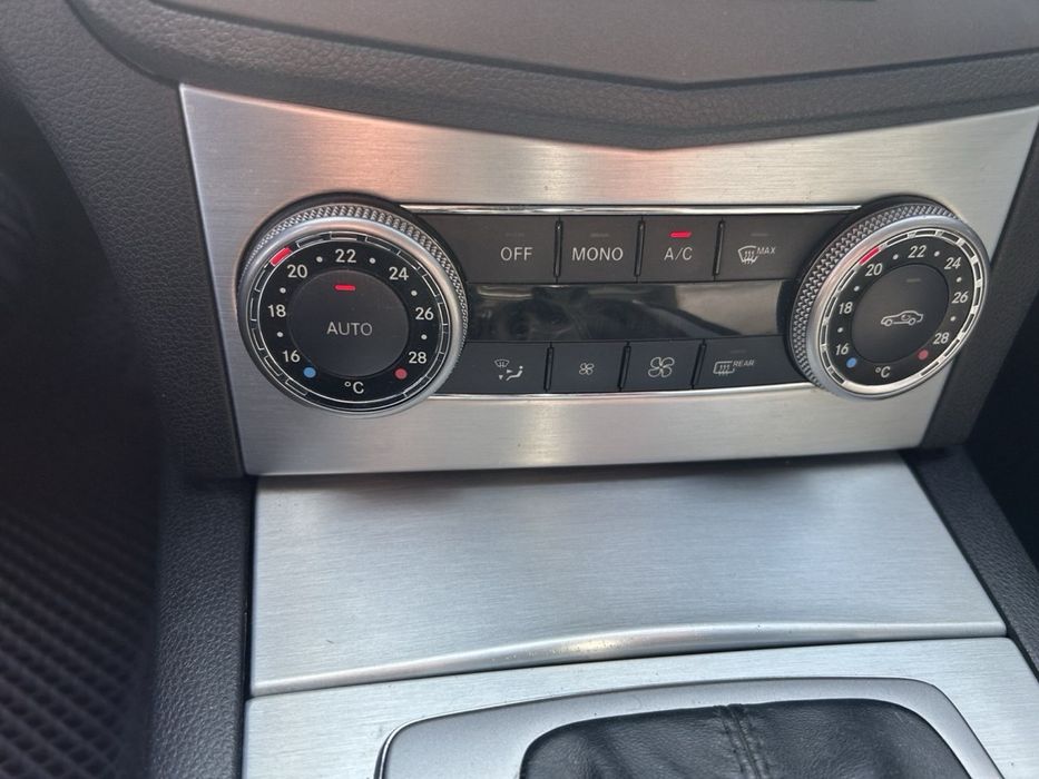 Mersedes -Benz C-class 2010